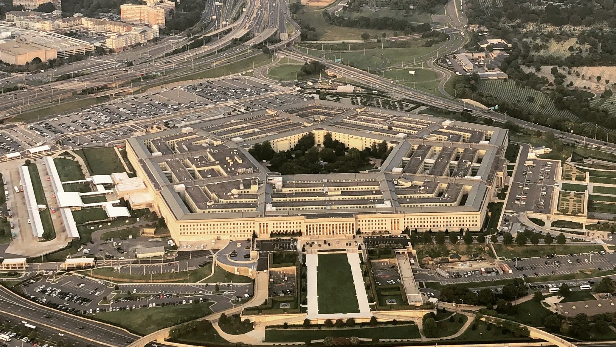 Das Pentagon nutzt KI für militärische Planung mit dem Projekt Thunderforge